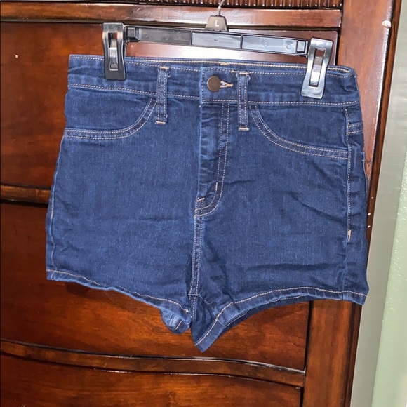 high waisted denim shorts - Picture 1 of 6